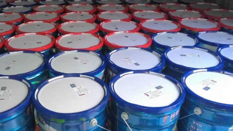 油漆一桶能刷多少平方？揭秘涂料用量计算技巧**